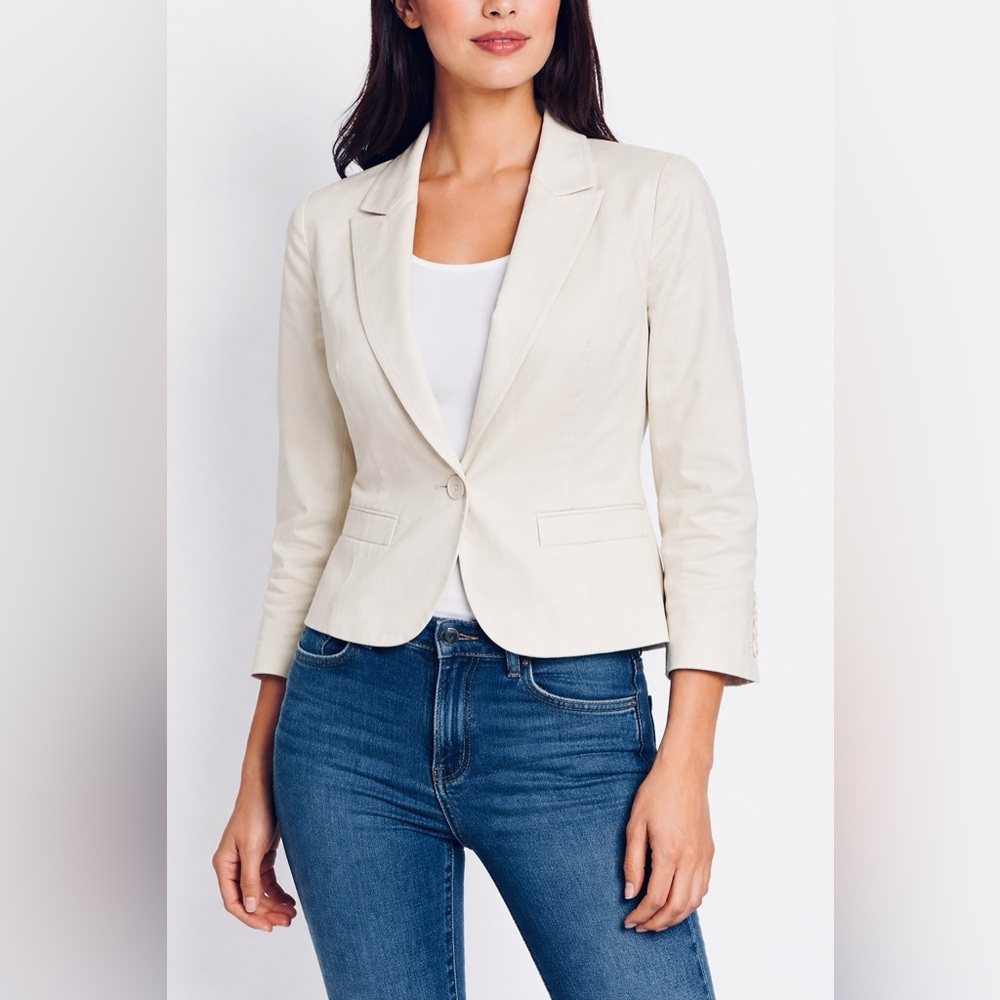 Ann Taylor LOFT Ivory Tailored Blazer | Size 8 | Classic Short-Length Fit